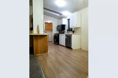 4636 Carmellia Dr, Salt Lake City, UT 84123 - Photo 21