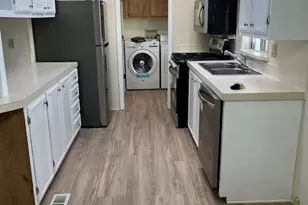 4636 Carmellia Dr, Salt Lake City, UT 84123 - Photo 17