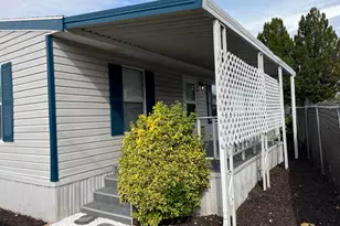 4636 Carmellia Dr, Salt Lake City, UT 84123 - Photo 5