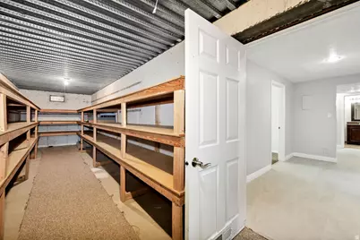 2009 N 150 E, Centerville, UT 84014 - Photo 27