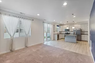 1546 W Parkview Dr, Syracuse, UT 84075 - Photo 9