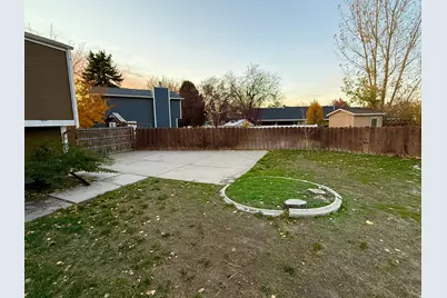 101 E Rembrandt Cir, Sandy, UT 84070 - Photo 39