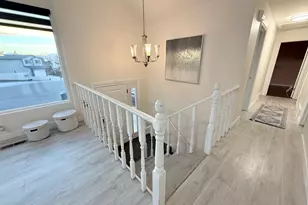 101 E Rembrandt Circle, Sandy, UT 84070 - Photo 3