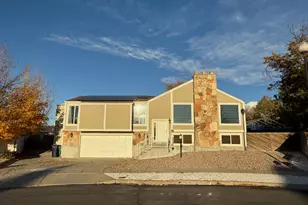 101 E Rembrandt Circle, Sandy, UT 84070 - Photo 1