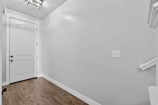 212 W Whitewater Dr, Vineyard, UT 84059 - Photo 3