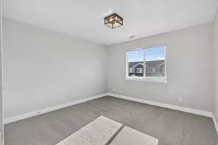 212 W Whitewater Dr, Vineyard, UT 84059 - Photo 31