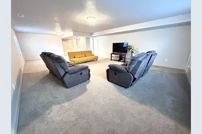 9024 W Newhouse Dr S, Magna, UT 84044 - Photo 19