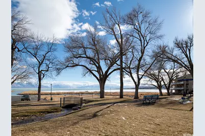 353 Bayside Dr, Saratoga Springs, UT 84045 - Photo 27