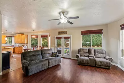 3376 W Water Crescent Pl, South Jordan, UT 84095 - Photo 23