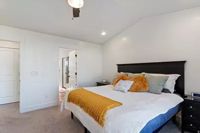 2440 W 2900 N, Farr West, UT 84404 - Photo 17