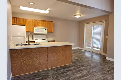 357 E 5600 S, Salt Lake City, UT 84107 - Photo 5