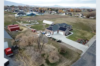 3883 S 250 E, Nibley, UT 84321 - Photo 35