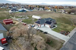 3883 S 250 E, Nibley, UT 84321 - Photo 35