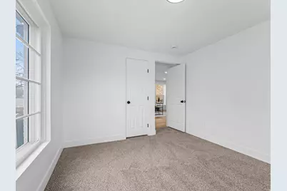 5245 S 900 E, Murray, UT 84117 - Photo 7