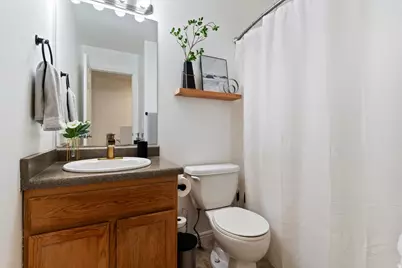 518 S 450 E, Clearfield, UT 84015 - Photo 15