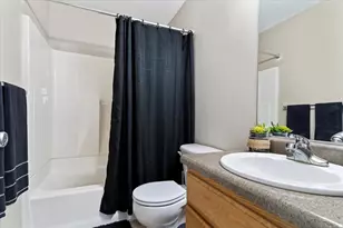 518 S 450 E, Clearfield, UT 84015 - Photo 17