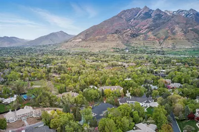 2428 E Field Rose Dr, Holladay, UT 84121 - Photo 7