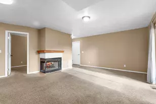 662 W Jefferson Cv, Sandy, UT 84070 - Photo 7