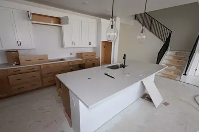 1036 W Serviceberry St, Saratoga Springs, UT 84045 - Photo 3