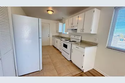 4812 S Westpont Dr W, West Valley, UT 84120 - Photo 5