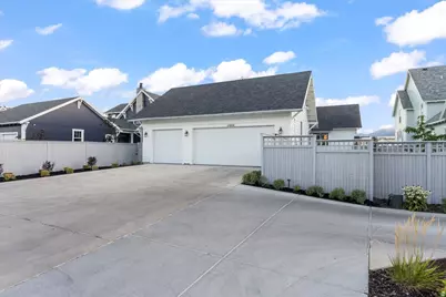 11064 S Paddle Board Way W, South Jordan, UT 84009 - Photo 47