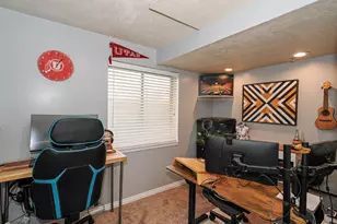 5553 S Edgeberry Dr, Murray, UT 84123 - Photo 31