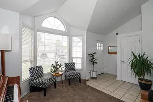 5553 S Edgeberry Dr, Murray, UT 84123 - Photo 7