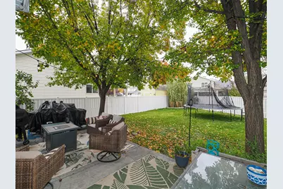 5553 S Edgeberry Dr, Murray, UT 84123 - Photo 37