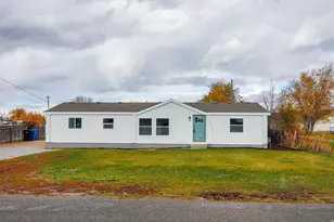 175 E 500 S, Hyrum, UT 84319 - Photo 3