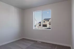 877 W Sika Cir S, Saratoga Springs, UT 84045 - Photo 5