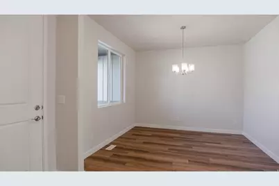 877 W Sika Cir S #203, Saratoga Springs, UT 84045 - Photo 3