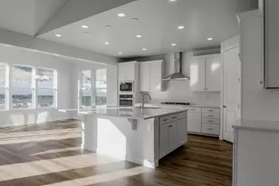 877 W Sika Cir S, Saratoga Springs, UT 84045 - Photo 9