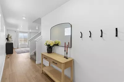 477 N Scuttlebutt Ln, Saratoga Springs, UT 84045 - Photo 7