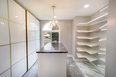 6389 S Mill Valley Ct, Salt Lake City, UT 84118 - Photo 7