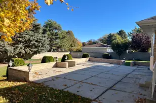 2286 W Williamsburg Circle, West Jordan, UT 84088 - Photo 17