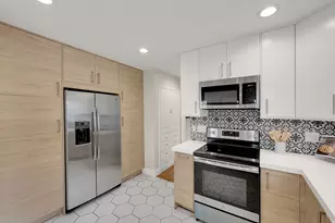 2402 E Beacon Dr, Salt Lake City, UT 84108 - Photo 11