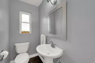 2402 E Beacon Dr, Salt Lake City, UT 84108 - Photo 17