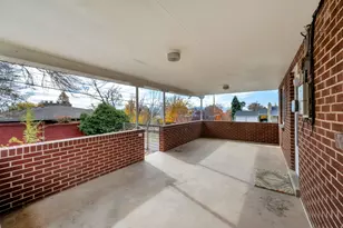 2402 E Beacon Dr, Salt Lake City, UT 84108 - Photo 25