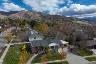 2402 E Beacon Dr, Salt Lake City, UT 84108 - Photo 41