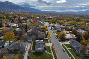 2402 E Beacon Dr, Salt Lake City, UT 84108 - Photo 49