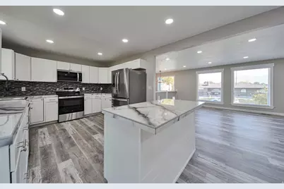 7604 S Autumn Dr, West Jordan, UT 84084 - Photo 9