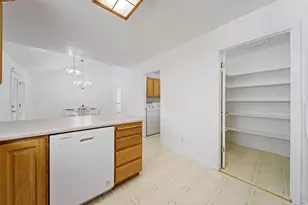 6258 S Faber Ln W, Taylorsville, UT 84123 - Photo 9