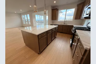 2995 N Kingbird Dr #617, Eagle Mountain, UT 84005 - Photo 3