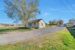 614 Hwy 138, Grantsville, UT 84029 - Photo 21