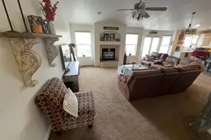 5698 S 1150 E, South Ogden, UT 84405 - Photo 11