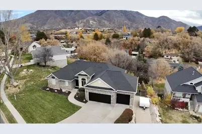 5698 S 1150 E, South Ogden, UT 84405 - Photo 3