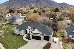 5698 S 1150 E, South Ogden, UT 84405 - Photo 3