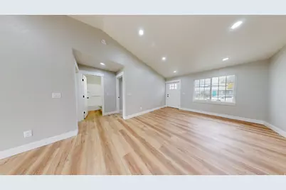 135 S 350 E, Huntington, UT 84528 - Photo 3