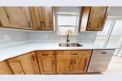 135 S 350 E, Huntington, UT 84528 - Photo 7