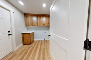 135 S 350 E, Huntington, UT 84528 - Photo 31